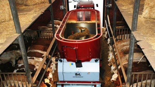 BvL - fuldfoderblandere, strømaskiner og blokskærer - BTMC